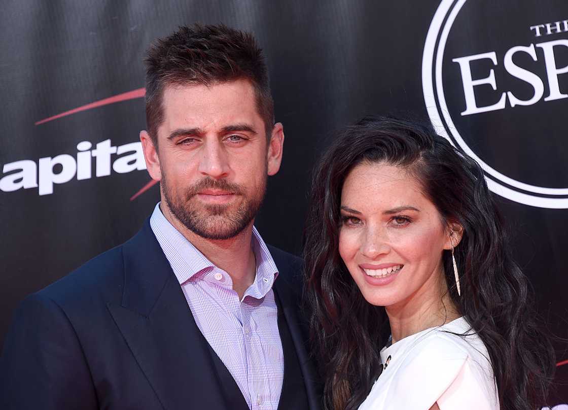 Actress Olivia Munn and NFL player Aaron Rodgers arrive at The 2016 ESPYS.