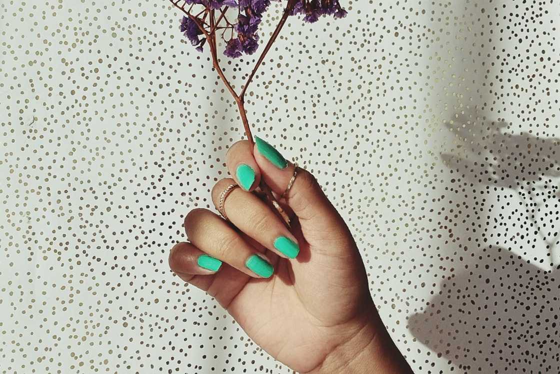 steps on how to get nail glue off skin steps on how to get nail glue off skin