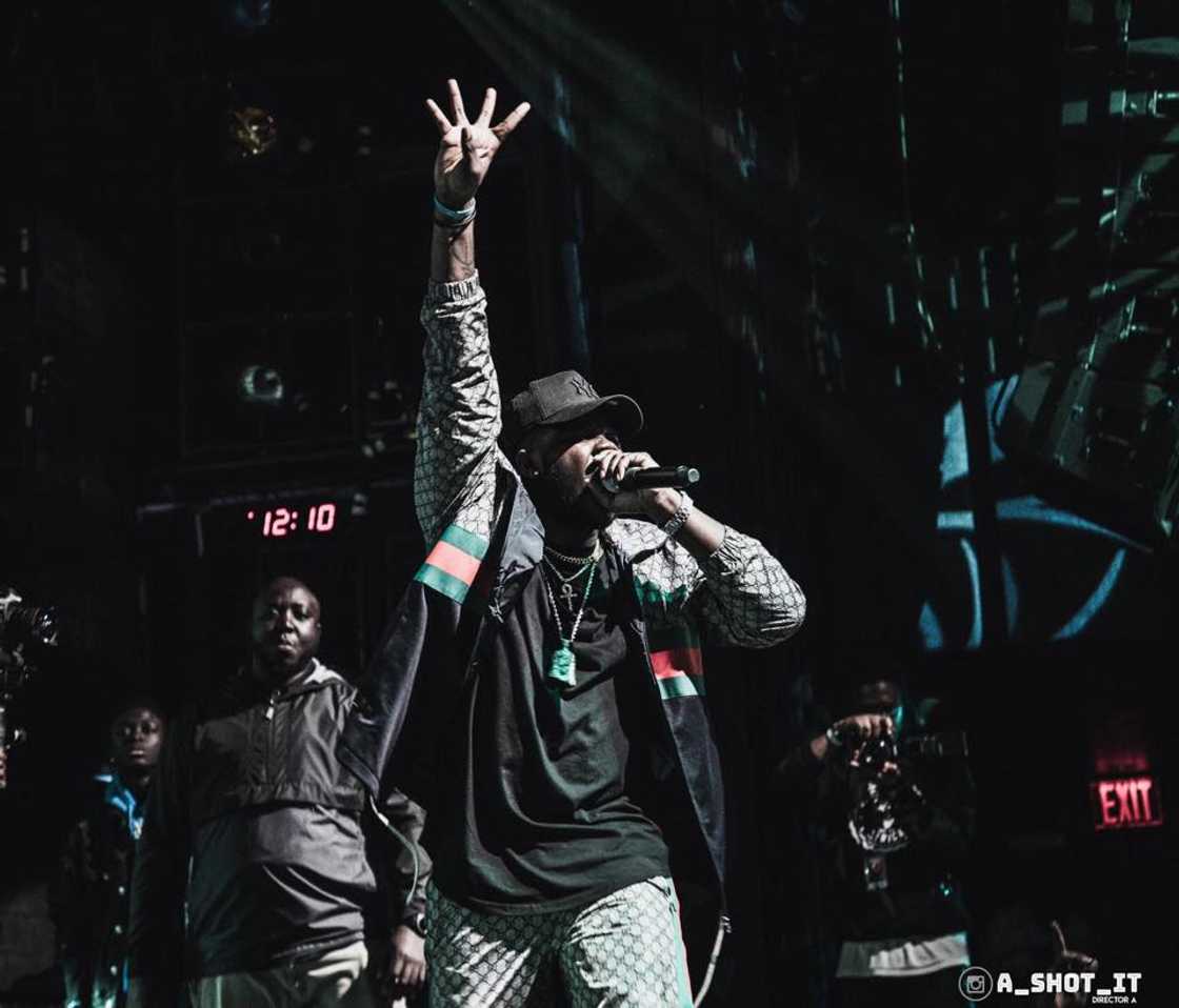 Medikal, Eazzy, Mother's Day, Mother's Day message, Fella Makafui, Baby Mama, Love relationship, Ghanaian musician, Ghanaian celebrity. Medikal, Eazzy, Mother's Day, Mother's Day message, Fella Makafui, Baby Mama, Love relationship, Ghanaian musician, Ghanaian celebrity.