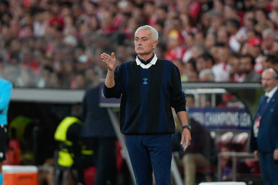 Jose Mourinho, Fenerbahce, Champions League Jose Mourinho, Fenerbahce, Champions League