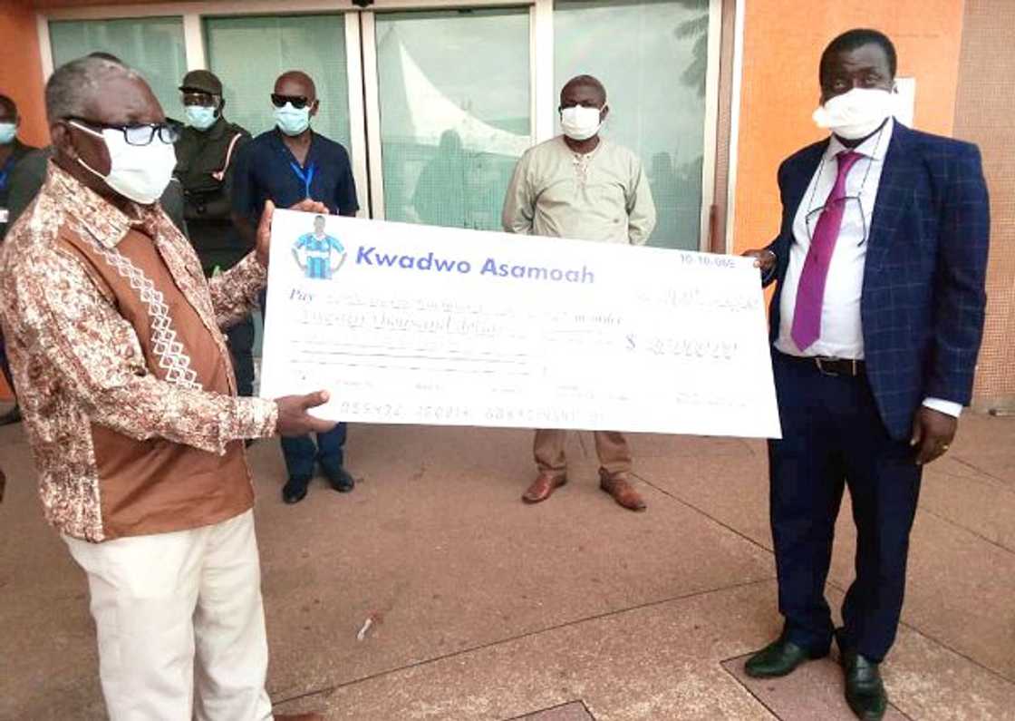 Kwadwo Asamoah donation, Kwadwo Asamoah Komfo Anokye Hospital, Kwadwo Asamoah COVID-19 support, Kwadwo Asamoah $20,000 donation, Kwadwo Asamoah Ghana charity, Kwadwo Asamoah Inter Milan Ghana