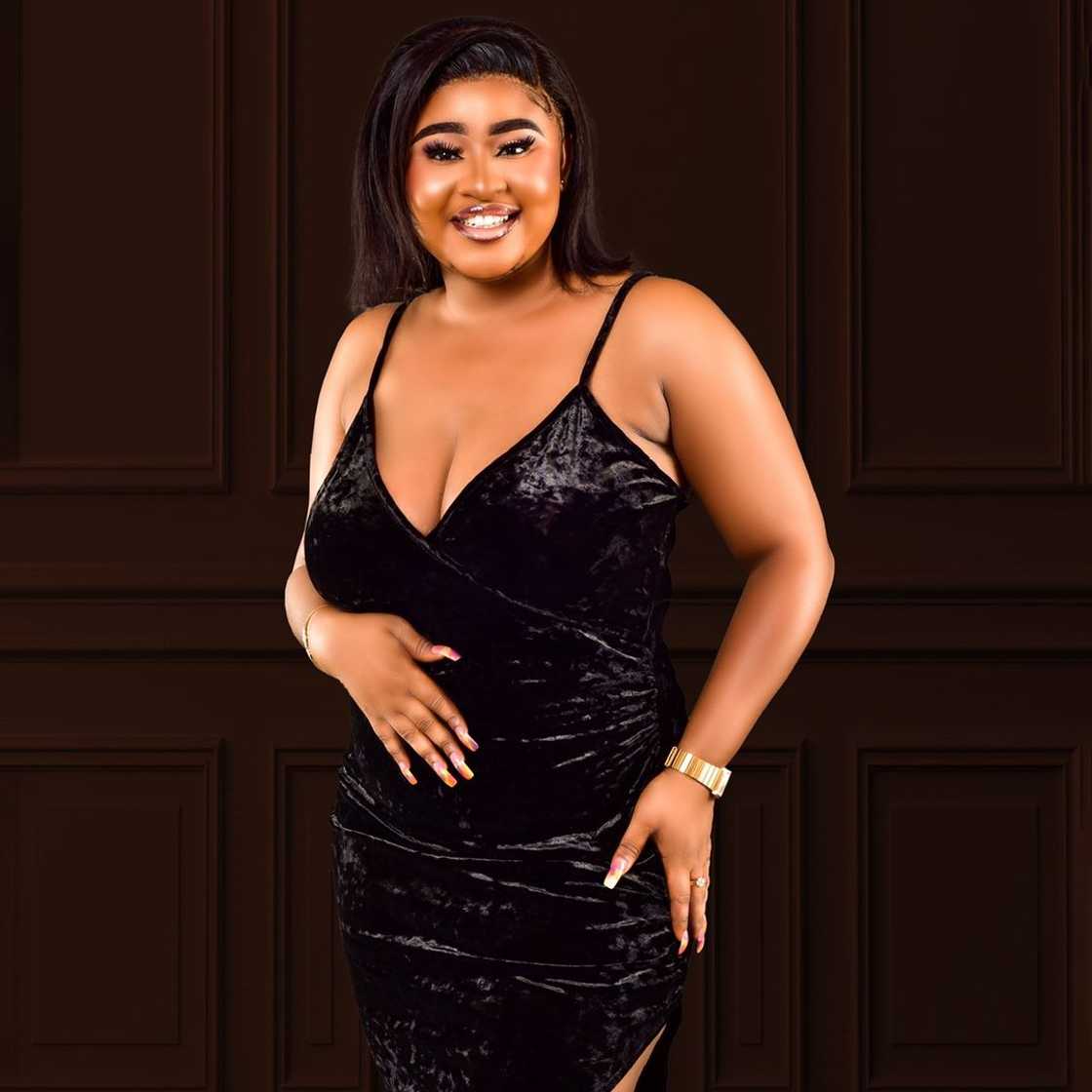 The Angels, Linda Asante, Gospel music, Ghana music, Ghana, Angel Complex The Angels, Linda Asante, Gospel music, Ghana music, Ghana, Angel Complex