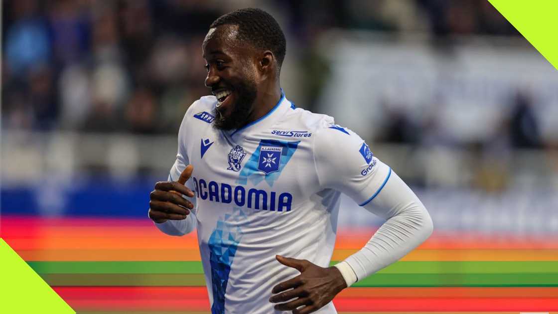 Elisha Owusu of AJ Auxerre.