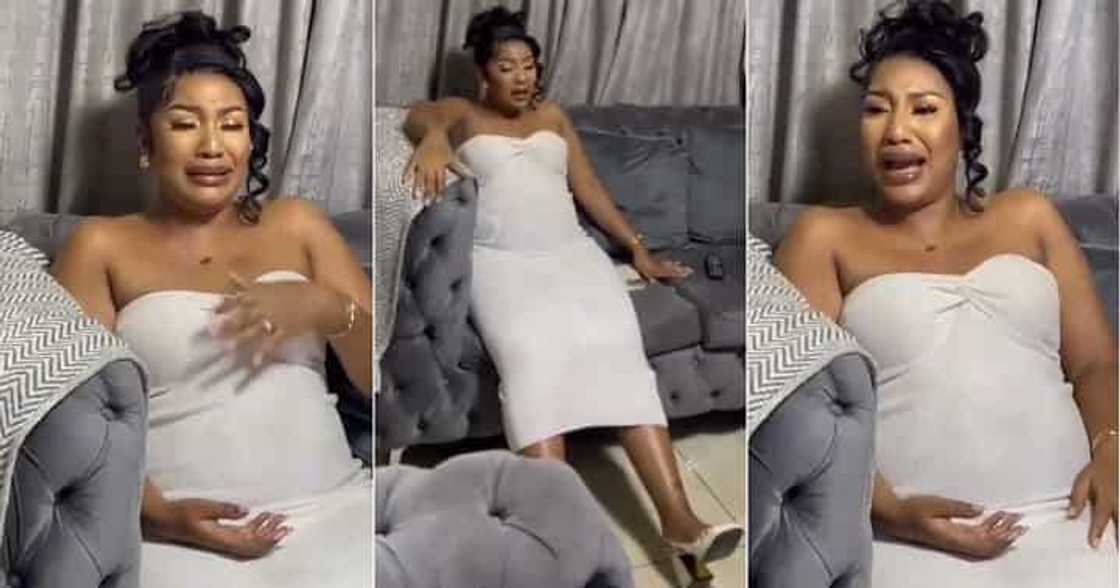 Pregnant mum of 3 boys breaks down after gender reveal Pregnant mum of 3 boys breaks down after gender reveal