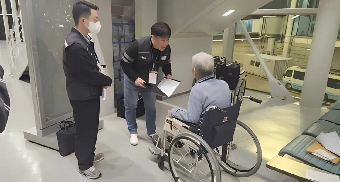 Ghana deports foreign national, South Korean deported from Ghana, narcotics case, Busan Coast Guard, Interpol Red Notice, Ghana Police, KNPA, 22 years on the run Ghana deports foreign national, South Korean deported from Ghana, narcotics case, Busan Coast Guard, Interpol Red Notice, Ghana Police, KNPA, 22 years on the run