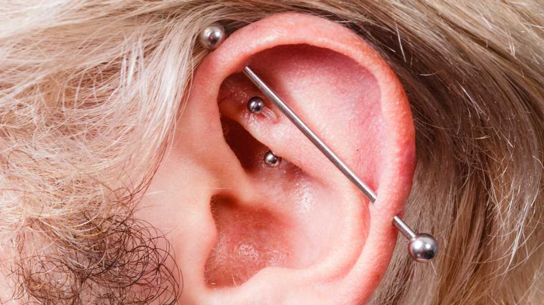 Facial piercings Facial piercings