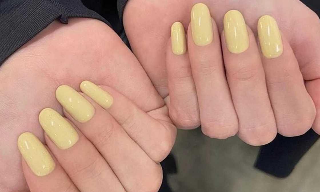Butter yellow nails Butter yellow nails