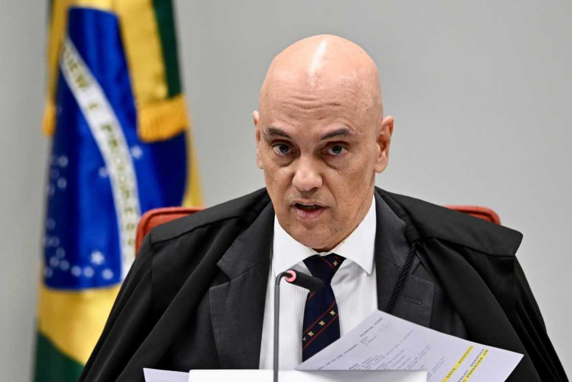 Brazil Supreme Court judge Alexandre de Moraes ordered Elon Musk to name a new legal representative in the country or face X being shut down there Brazil Supreme Court judge Alexandre de Moraes ordered Elon Musk to name a new legal representative in the country or face X being shut down there