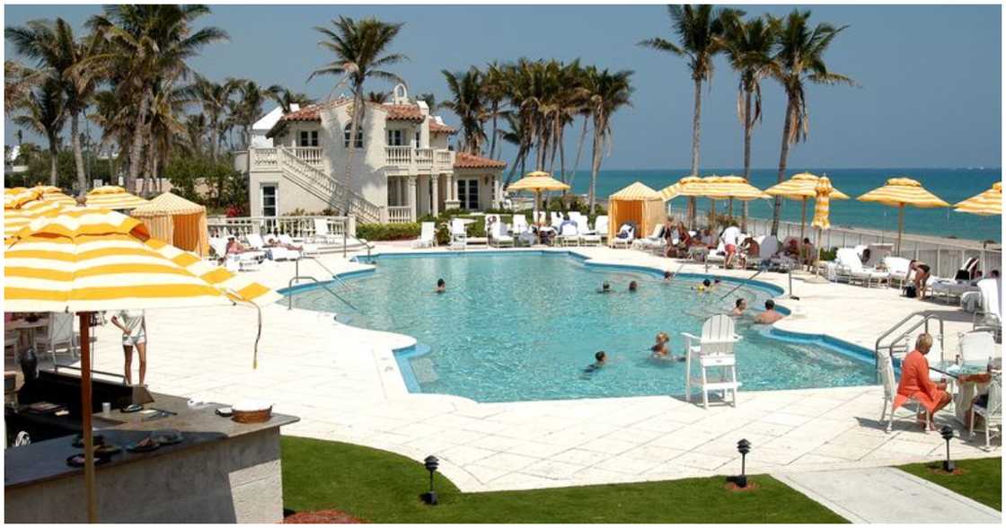 Donald Trump converts the property into an exclusive member-only club Donald Trump converts the property into an exclusive member-only club