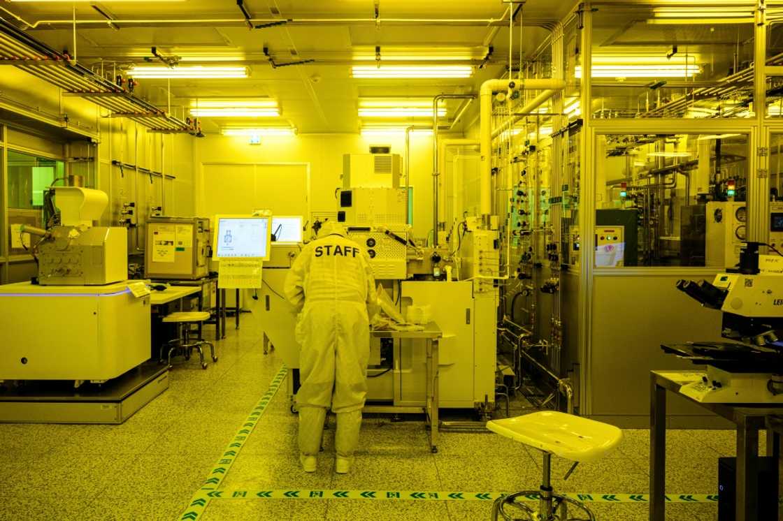 The Seoul National University semiconductor institute is urging the government to invest more in the sector The Seoul National University semiconductor institute is urging the government to invest more in the sector