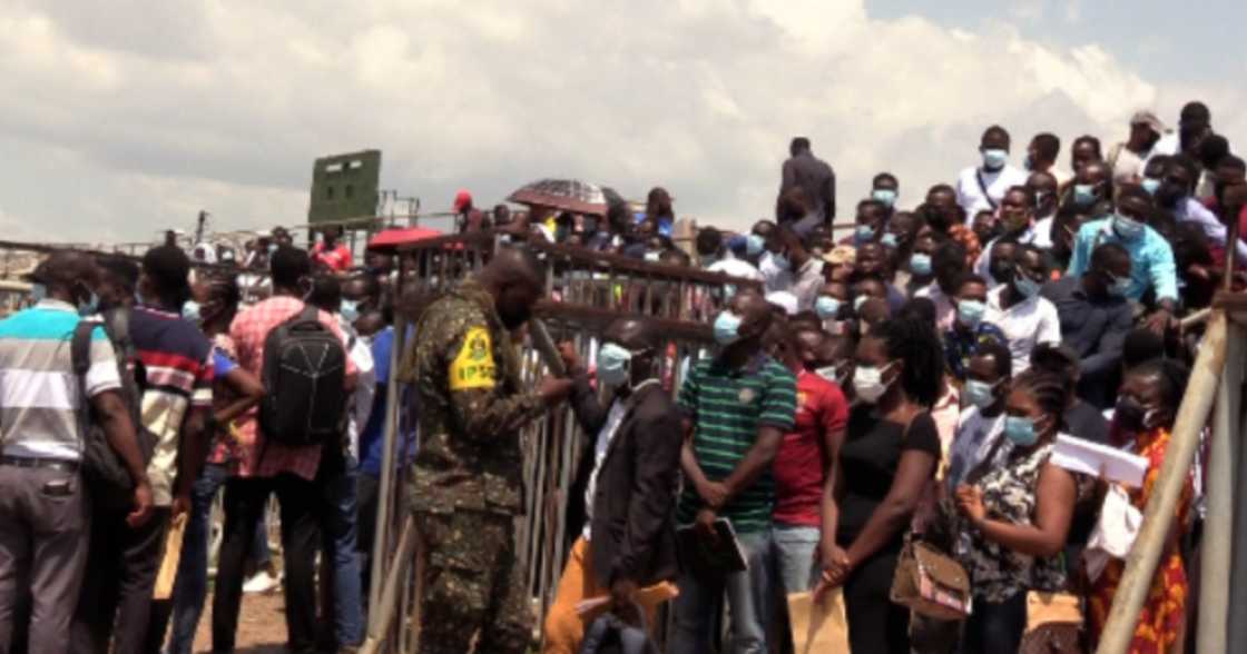 Immigration Service applicants Immigration Service applicants