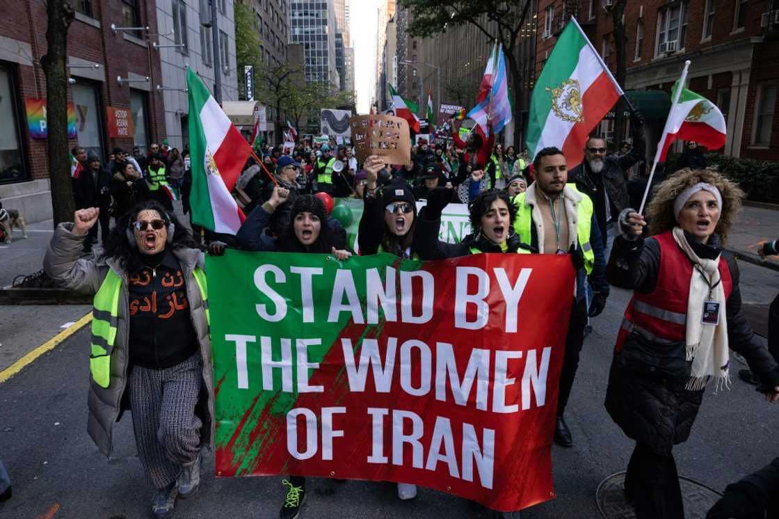 Protesters in New York call on the United Nations to take action against the treatment of women in Iran Protesters in New York call on the United Nations to take action against the treatment of women in Iran
