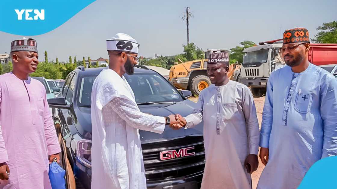 Bello Matawalle, Zamfara APC, Zamfara lawmakers, APC reconciliation, vehicle gifts to lawmakers, Tinubu and APC, Zamfara State House of Assembly, 2027 general elections, Northern Elders of the APC Forum, Zamfara politics Bello Matawalle, Zamfara APC, Zamfara lawmakers, APC reconciliation, vehicle gifts to lawmakers, Tinubu and APC, Zamfara State House of Assembly, 2027 general elections, Northern Elders of the APC Forum, Zamfara politics