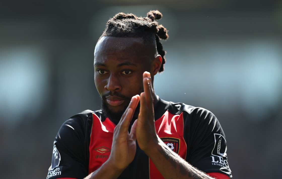 Antoine Semenyo of AFC Bournemouth reacts during the Premier League match between AFC Bournemouth and Manchester United FC on April 27, 2025. Man United reportedly have opened talks with Semenyo Antoine Semenyo of AFC Bournemouth reacts during the Premier League match between AFC Bournemouth and Manchester United FC on April 27, 2025. Man United reportedly have opened talks with Semenyo