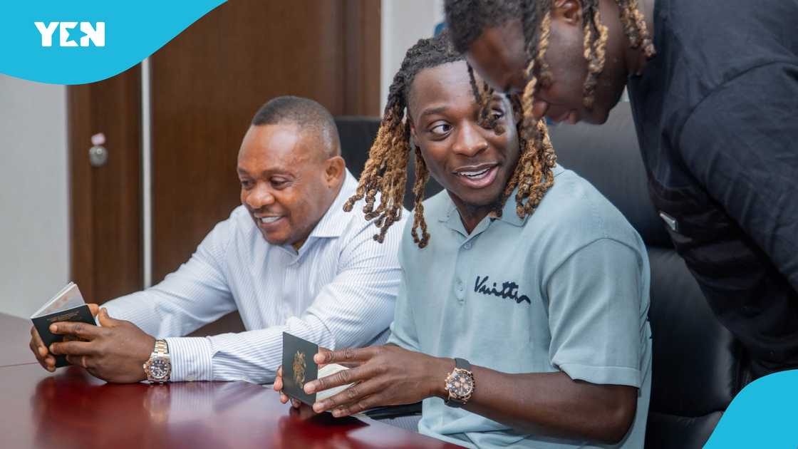 Jeremy Doku, Jefferson Doku, David Doku, Belinda Doku, Ghanaian passport.