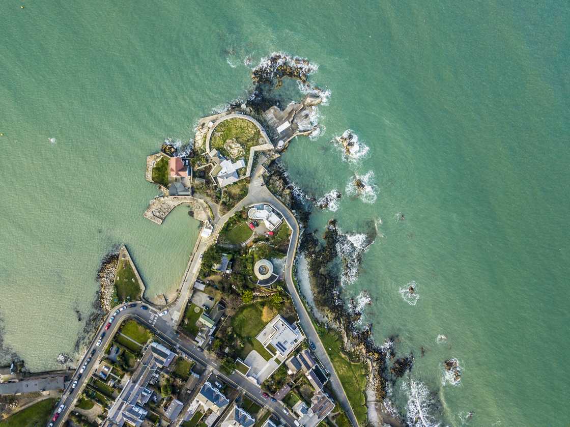 Forty Foot, Sandycove, Dublin Forty Foot, Sandycove, Dublin