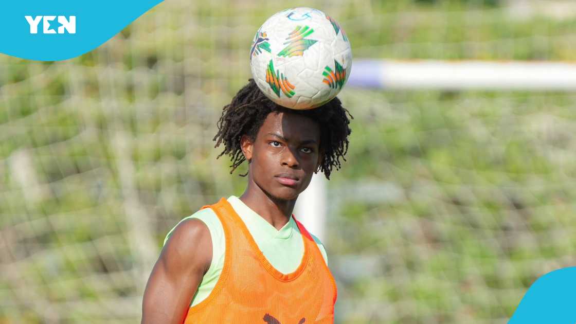 Michael Amer, Ibrahim Mahama, Ibrahim Mahama's son, USL Dunkerque, Nice Ibrahim Sporting Club. Michael Amer, Ibrahim Mahama, Ibrahim Mahama's son, USL Dunkerque, Nice Ibrahim Sporting Club.