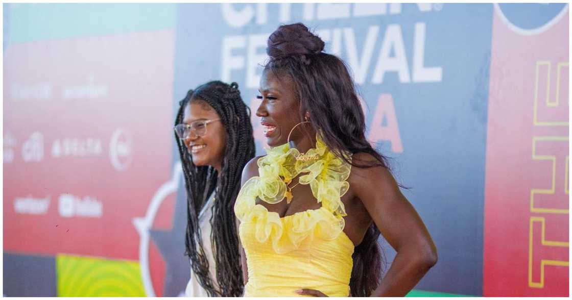Netflix & Uber's Bozoma Saint John Wears Nike Sneakers At Global Citizen Festival In Ghana Netflix & Uber's Bozoma Saint John Wears Nike Sneakers At Global Citizen Festival In Ghana