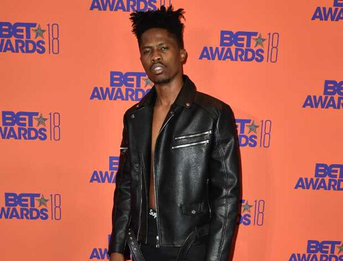 Who is the biggest artist in Ghana Who is the biggest artist in Ghana