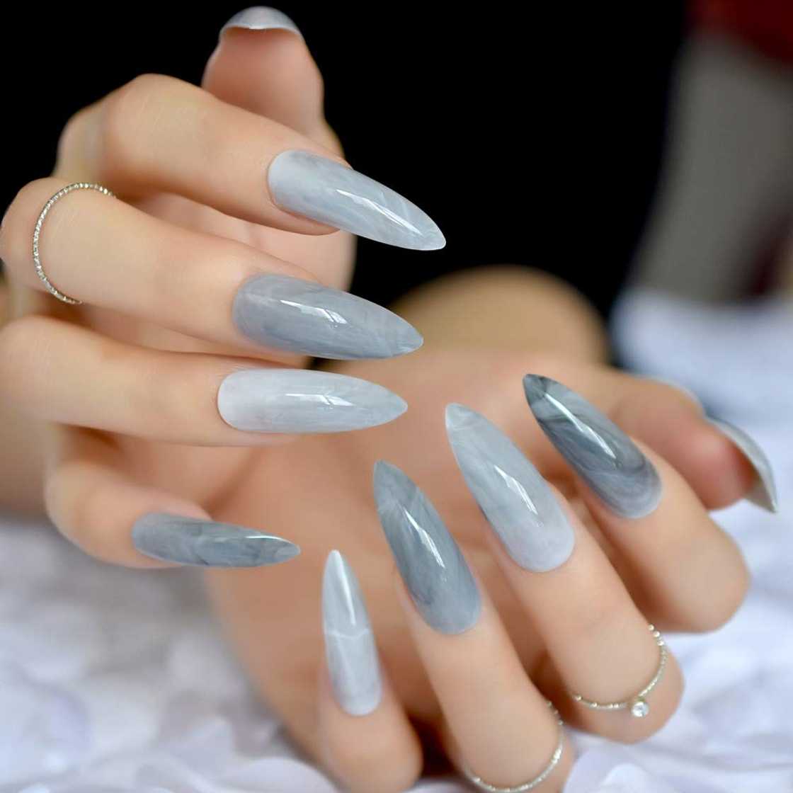 Marble nails