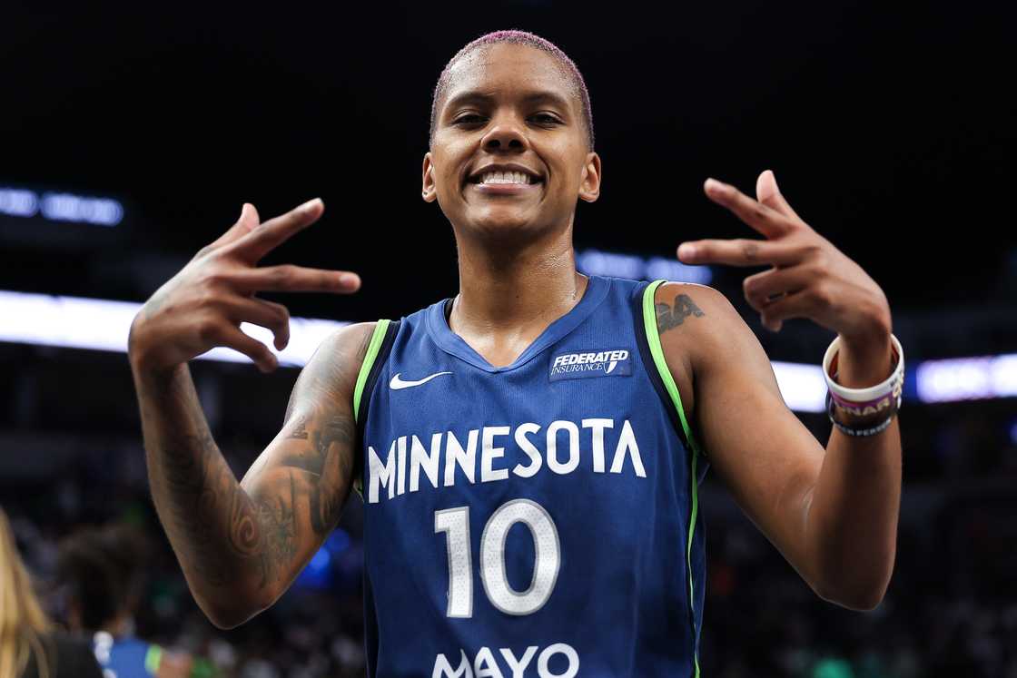Courtney Williams #10 of the Minnesota Lynx celebrates her team's win against the Chicago Sky. Courtney Williams #10 of the Minnesota Lynx celebrates her team's win against the Chicago Sky.