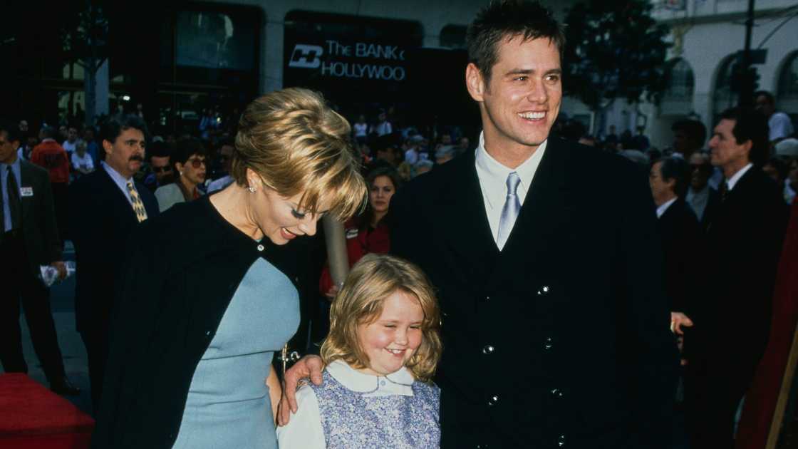 Jim Carrey and his family (Jane Erin Carrey and wife actress Lauren Holly) during Jim Carrey Footprint Ceremony at Mann's Chinese Theatre in Hollywood