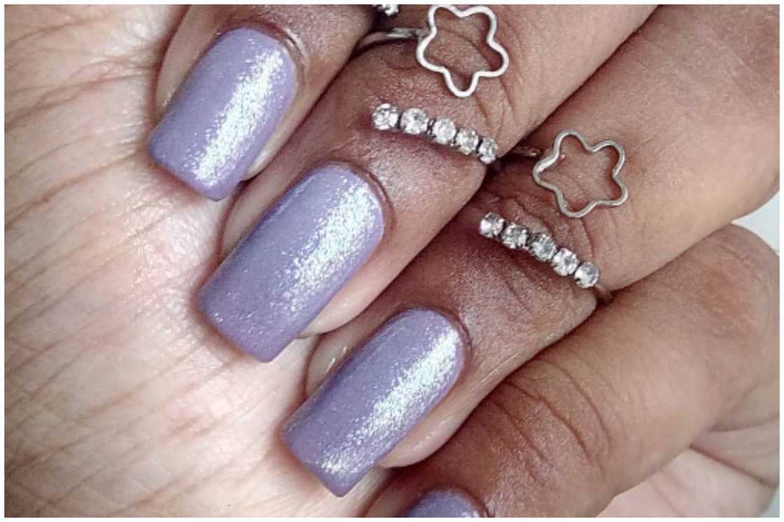 Shimmery lavender nails