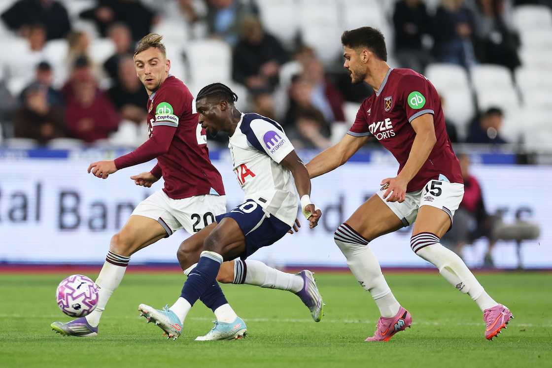 Kudus Tottenham debut, Tottenham Hotspur goal scorers 2025, Ghanaian footballers in Europe, Spurs attacking options, Kudus performance analysis, Tottenham lineup changes, Kudus vs Burnley Premier League, Kudus' goal drought