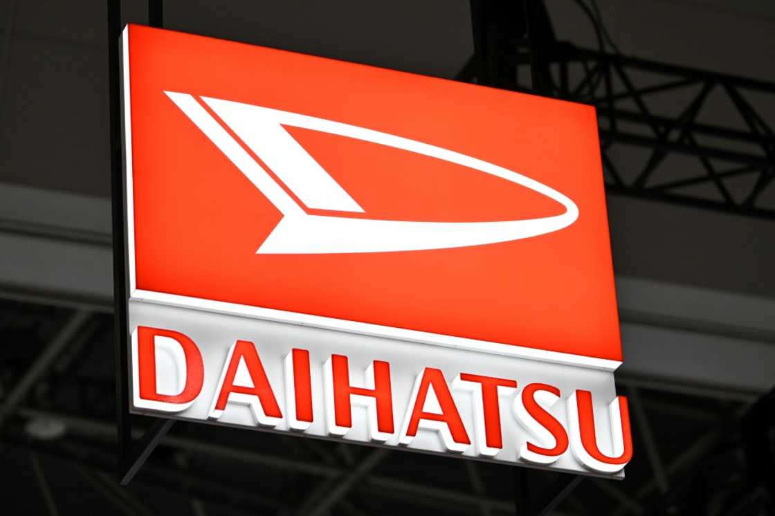 Japanese automaker Daihatsu, a Toyota subsidiary, has suspended shipments of all cars amid a safety test-rigging scandal Japanese automaker Daihatsu, a Toyota subsidiary, has suspended shipments of all cars amid a safety test-rigging scandal