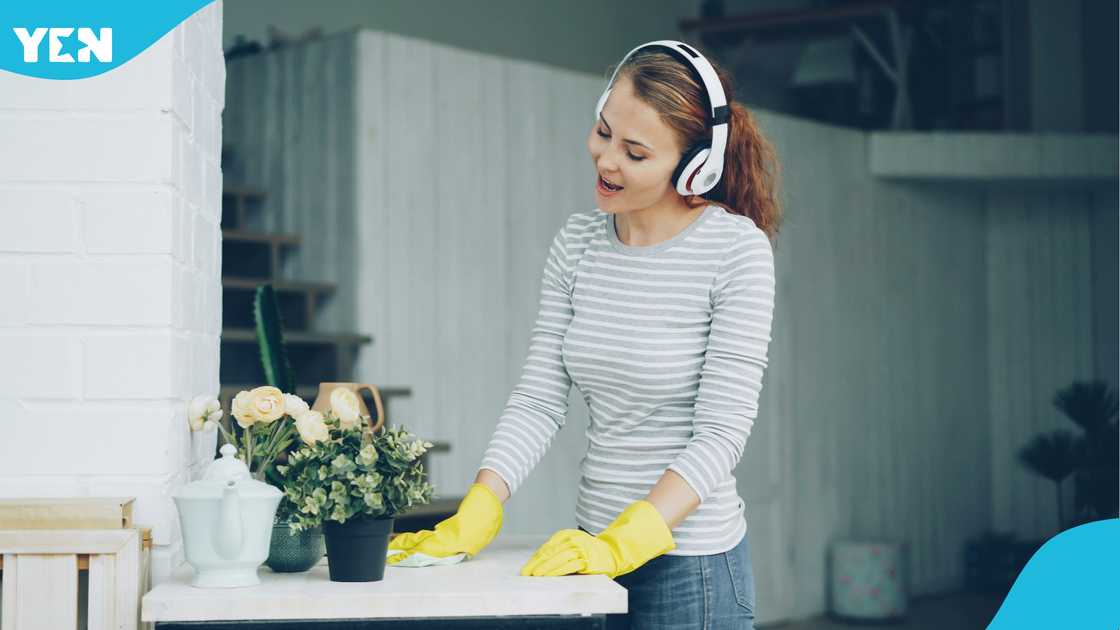 Cleaner, UK, Ghana, Salary, Work, Travel Cleaner, UK, Ghana, Salary, Work, Travel