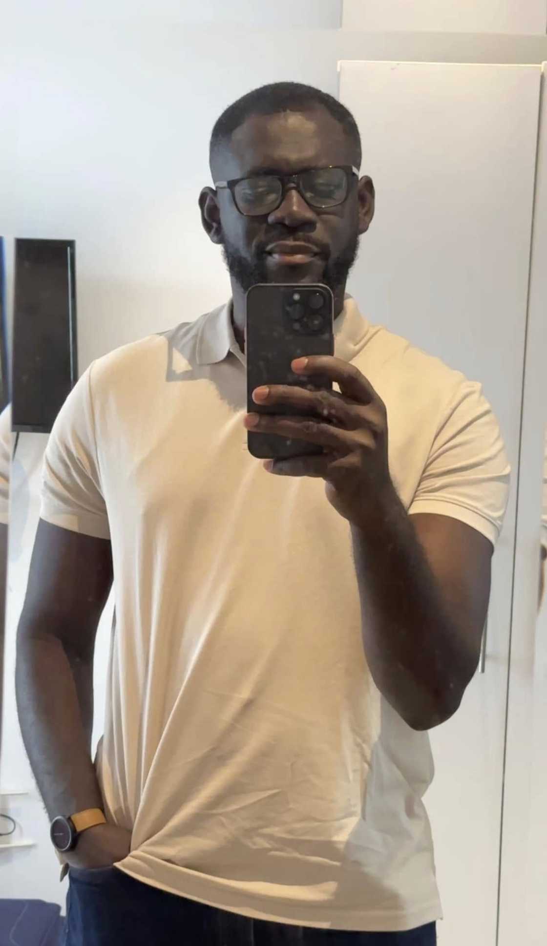 George Asiamah, F in chains, WASSE results, KNUST, Oxford lecturer, PhD holder, University of Sheffield George Asiamah, F in chains, WASSE results, KNUST, Oxford lecturer, PhD holder, University of Sheffield