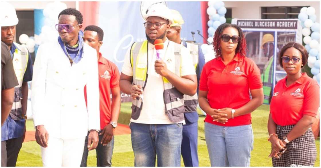 Wisdom and Michael Blackson during the commissioning of the school project