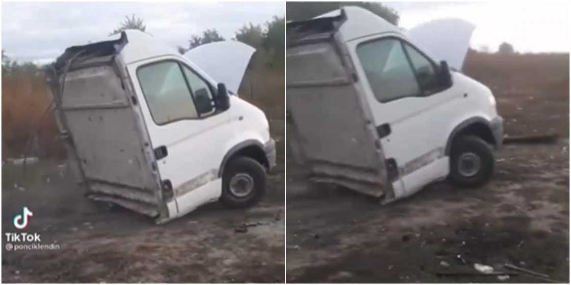 Bus moving on two tyres Bus moving on two tyres