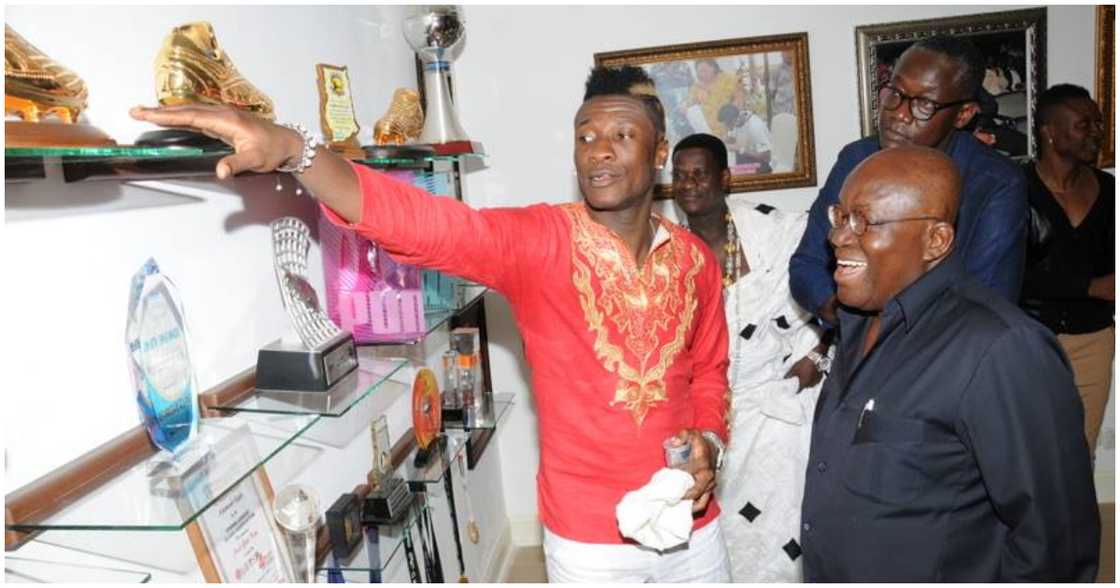 Akufo-Addo visits Asamoah Gyan