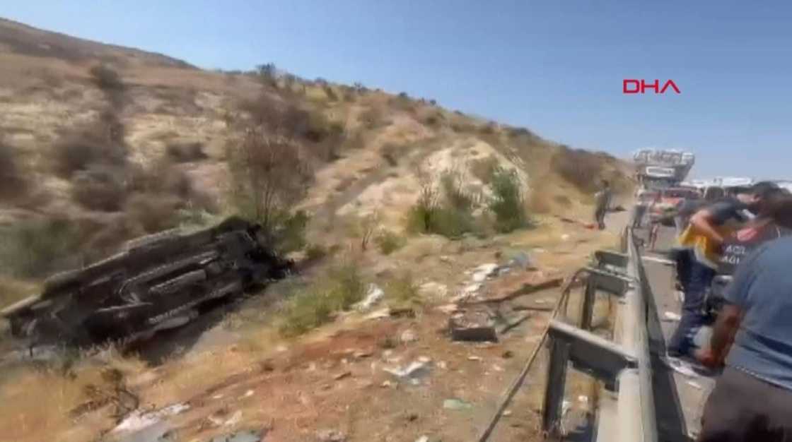 A video grab taken from AFP TV footage on August 20, 2022 shows a bus after it crashed with an ambulance between Turkish provincial capital Gaziantep and Nizip, killing at least 16 people A video grab taken from AFP TV footage on August 20, 2022 shows a bus after it crashed with an ambulance between Turkish provincial capital Gaziantep and Nizip, killing at least 16 people