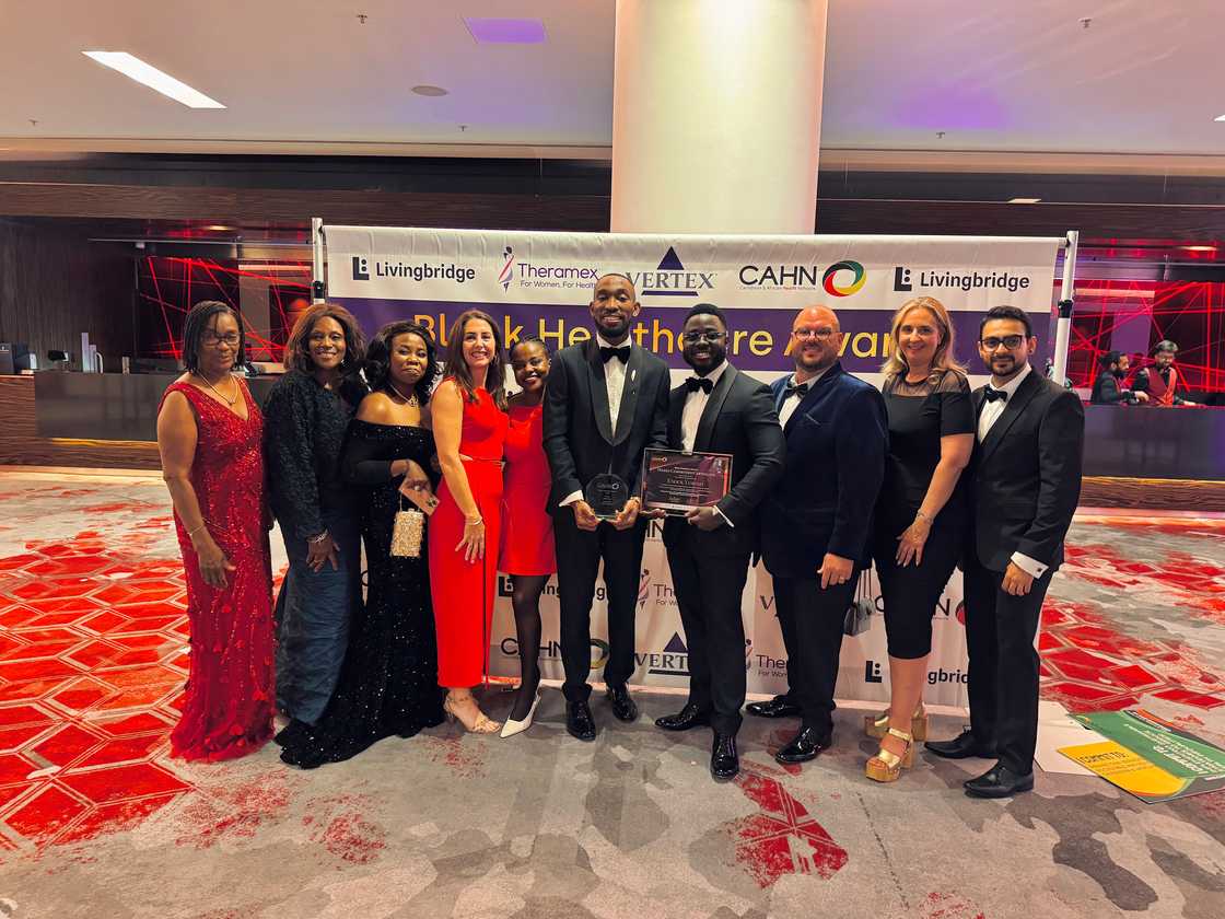 Nursing, Gideon Agbemafle, NHS, Receives National Award, CAHN Black Healthcare Awards, Ghana