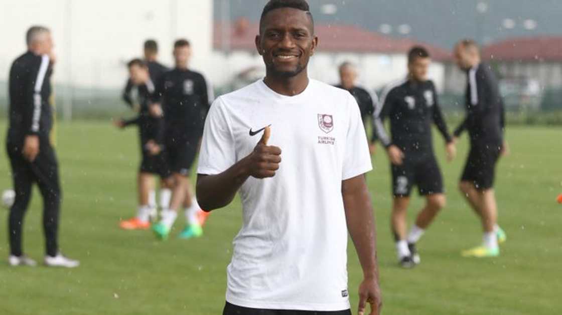 Ghanaian football players Ghanaian football players