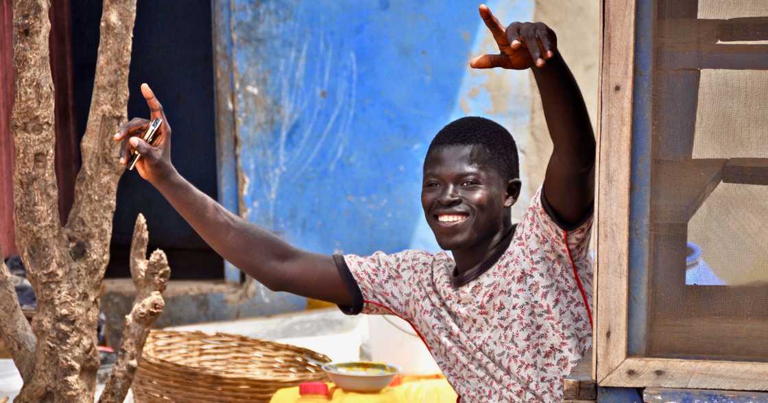 Young man wins Ghc100k in bet with Ghc10 Young man wins Ghc100k in bet with Ghc10