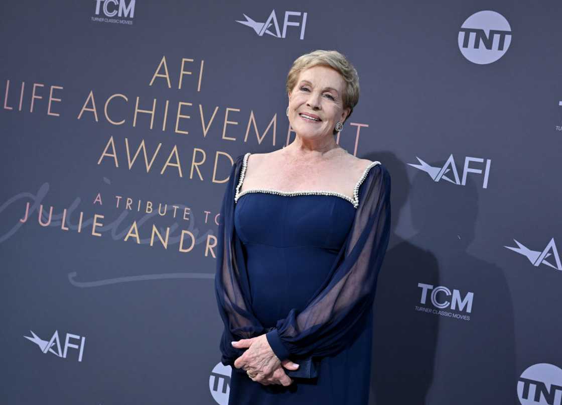 best british female singers of all time best british female singers of all time