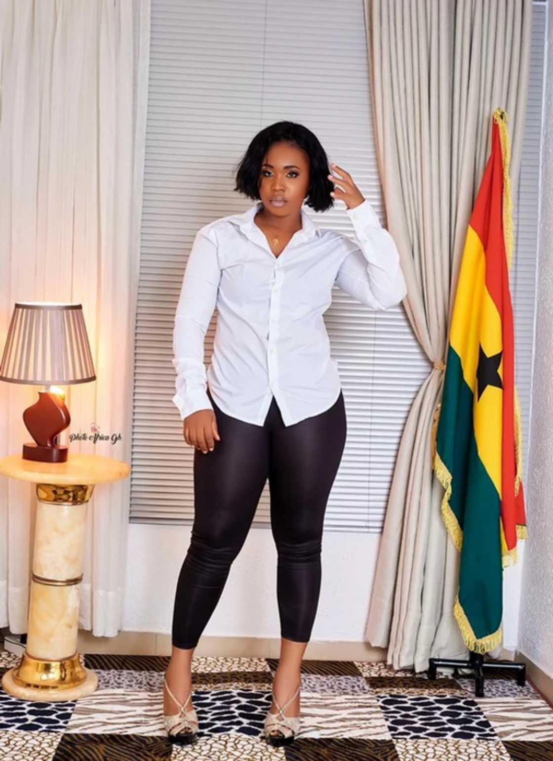Ama Serwaa, Maya, Thick Girl Vonny, and other beautiful police officers of 2020 (photos) Ama Serwaa, Maya, Thick Girl Vonny, and other beautiful police officers of 2020 (photos)
