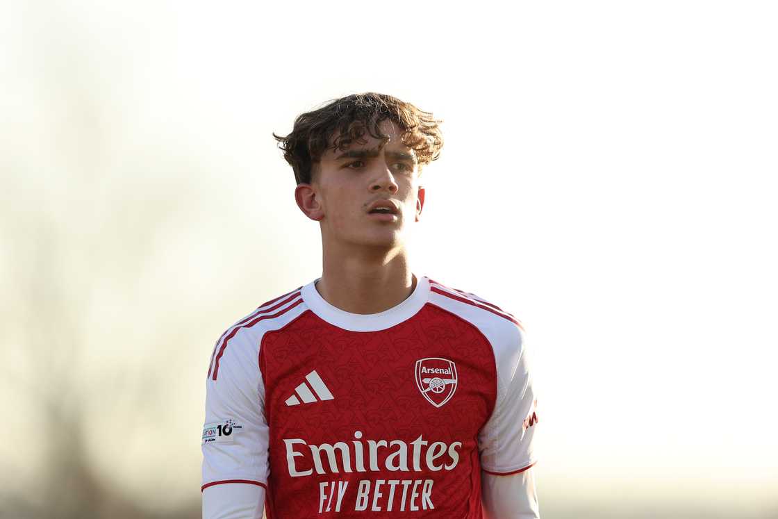 Max Dowman, Arsenal teen, Arsenal wonderkid, Arsenal rising star, Mikel Arteta, Lionel Messi comparison, young football talent, Premier League prodigy, Arsenal academy star, teenage footballer, football prodigy, Arsenal news, Dowman Champions League debut