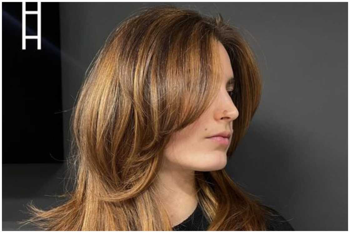 Side-swept bangs Side-swept bangs