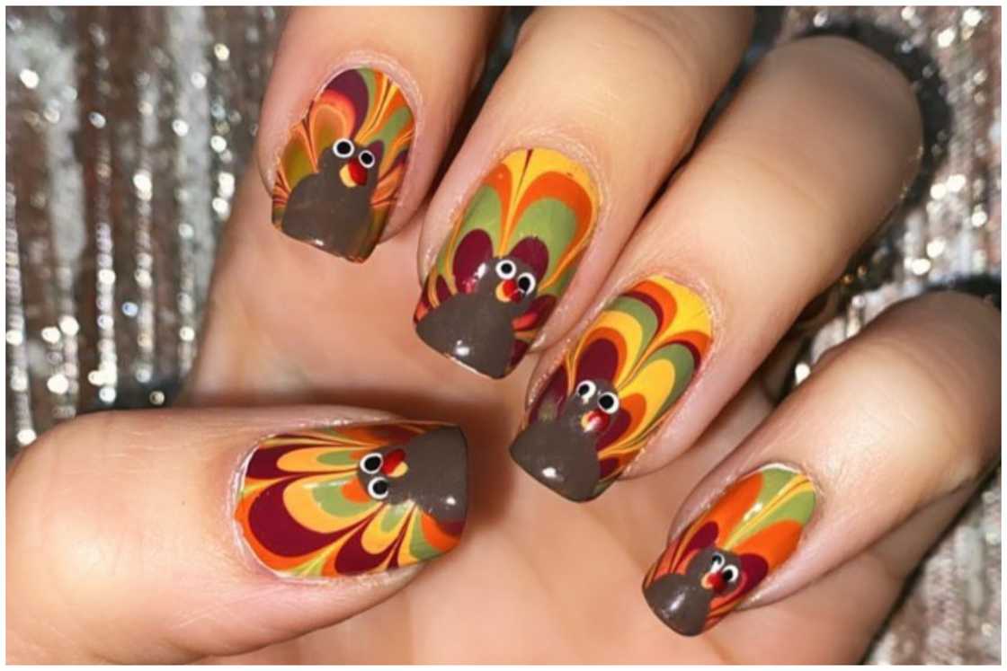 Thanksgiving nails