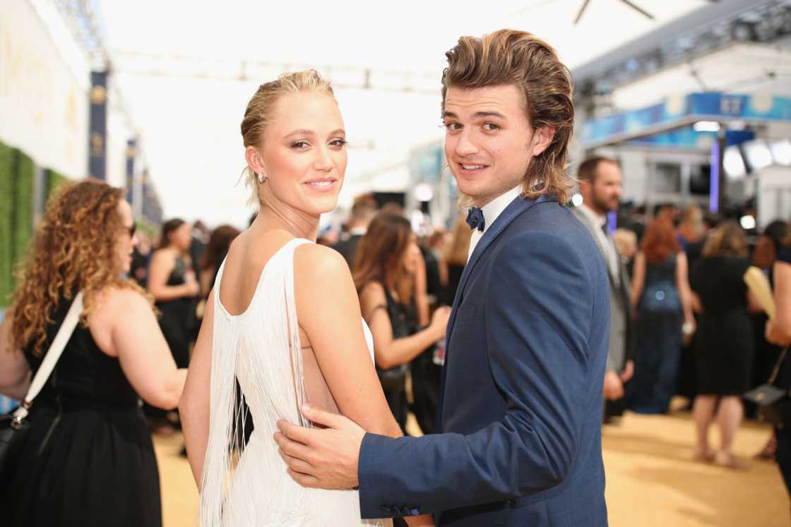 Maika Monroe and Joe Keery at the Primetime Emmy Awards Maika Monroe and Joe Keery at the Primetime Emmy Awards