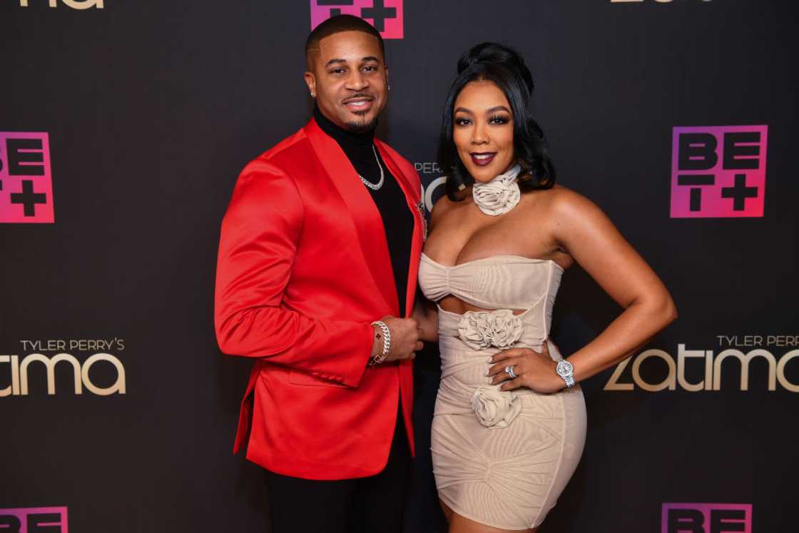 Devale Ellis and Khadeen Ellis pose at the Virtue Rooftop Lounge in Atlanta, Georgia. Devale Ellis and Khadeen Ellis pose at the Virtue Rooftop Lounge in Atlanta, Georgia.