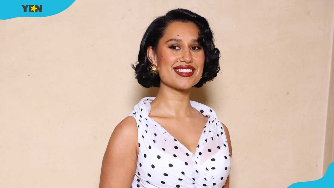 Singer Rachel Keen a.k.a. Raye attends the Jacquemus Menswear Fall-Winter 2025/2026. Singer Rachel Keen a.k.a. Raye attends the Jacquemus Menswear Fall-Winter 2025/2026.