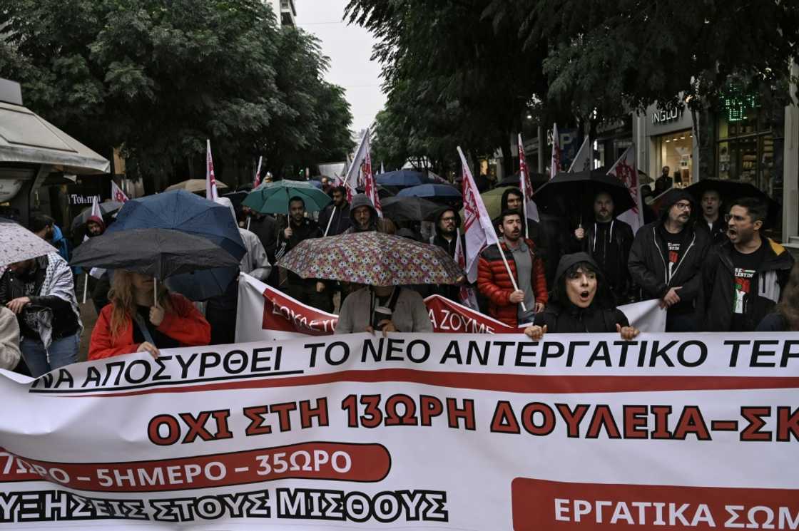 Over 8,000 people in Athens and Thessaloniki have turned up to protest the conservative government's reforms, with demonstrations in other major cities too Over 8,000 people in Athens and Thessaloniki have turned up to protest the conservative government's reforms, with demonstrations in other major cities too