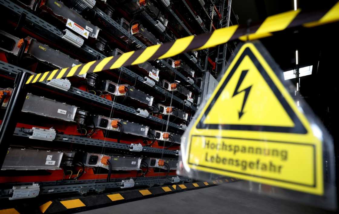 Because batteries are large and heavy, it makes sense for them to be produced as close as possible to vehicle assembly lines Because batteries are large and heavy, it makes sense for them to be produced as close as possible to vehicle assembly lines