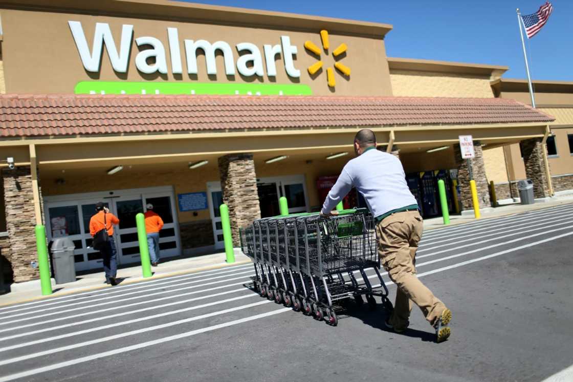 Walmart has gained market share in US grocery with higher income shoppers in an inflationary period