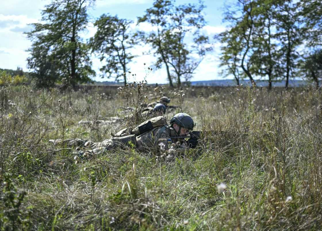 The Ukrainian army had 170,000 troops on active duty and 100,000 reservists at the start of the war